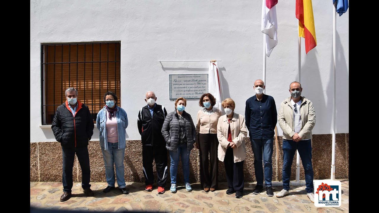 Placa la aldea ecológica de Peralvillo en honor a la obra "Don Quijote de la Mancha" | Declaraciones