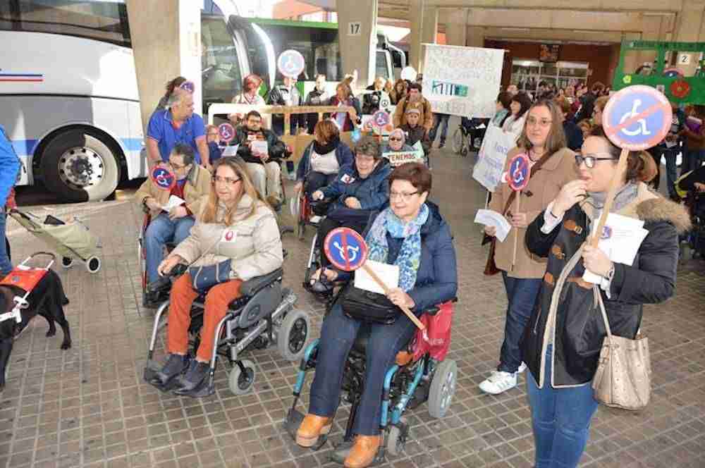Las personas con discapacidad de Ciudad Real reivindican el derecho a la accesibilidad 2