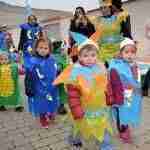 Los niños y niñas de la E.I. Alba realizan su tradicional desfile de Carnaval 2