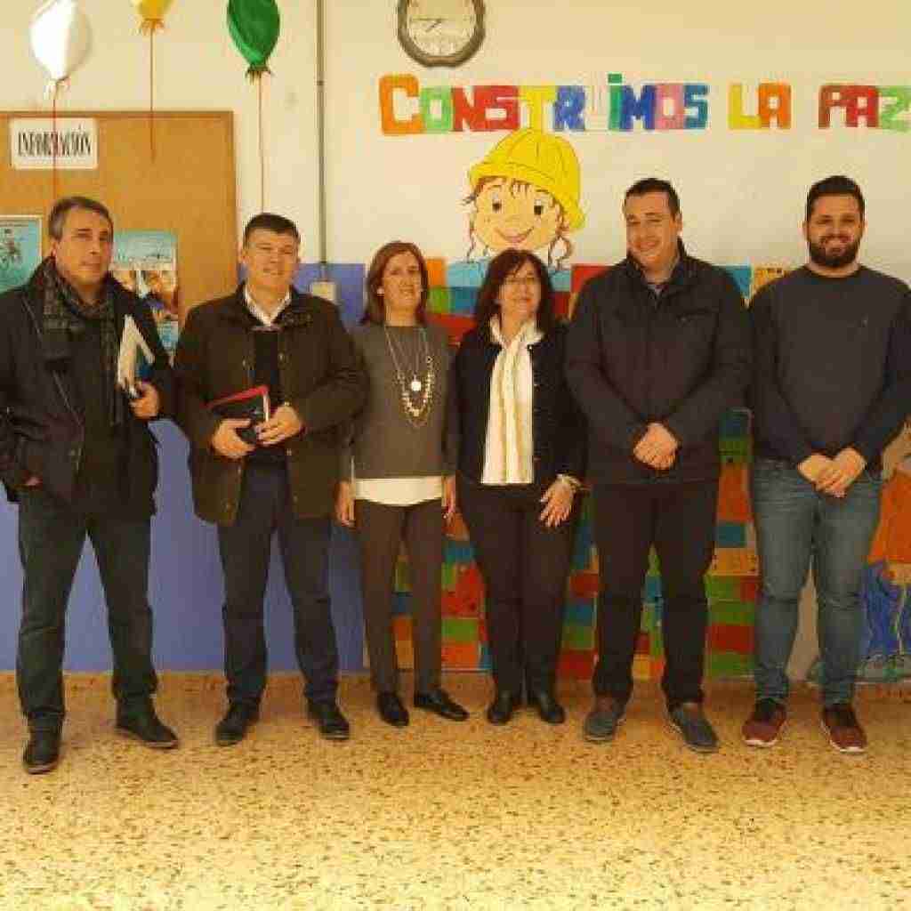 El Gobierno regional agradece la labor de los Ayuntamientos de Alcaraz y Villapalacios y de los equipos de sus centros educativos en la mejora de la escuela rural 2