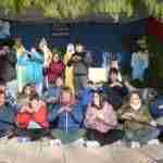 Brazos Abiertos celebra su Encuentro de Villancicos frente al Belén de la Glorieta 3