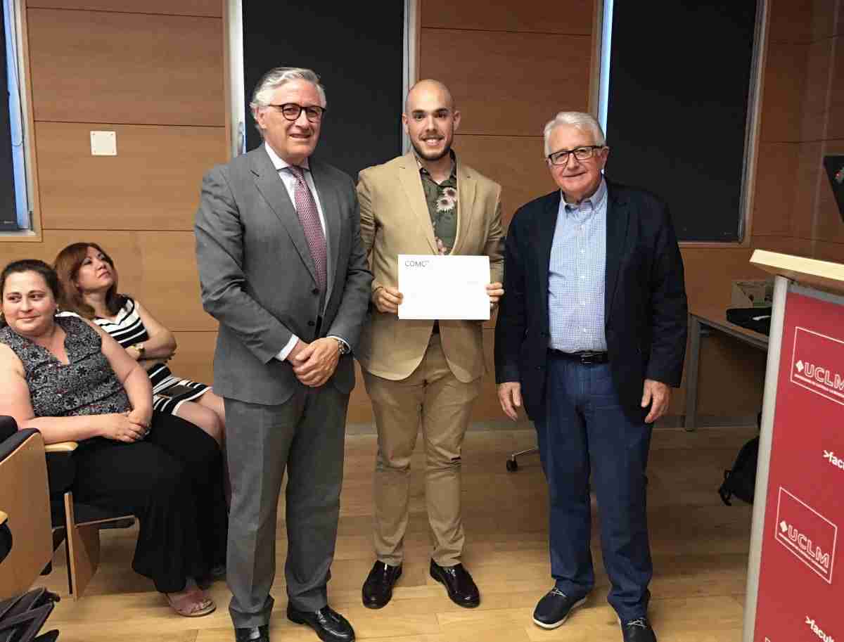 Colegio de Médicos de Ciudad Real entrega premios “Profesor Juan Emilio Felíu Albiñana” 2