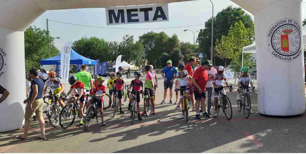 Campeonato de Castilla-La Mancha de Ciclismo Escolar en Los Yébenes 1