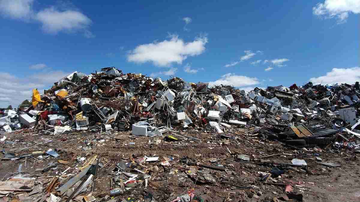 CCOO y UGT dan plazo de una semana a Ferrovial para negociar el convenio colectivo de la planta de Tratamiento y Reciclaje de RSU de Albacete 1