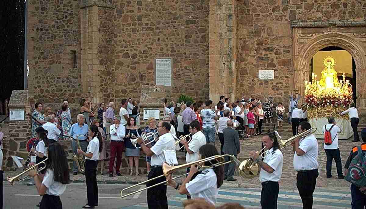 Viso del Marqués a pura fiesta en agosto con la Virgen del Valle, el Mercadillo Quijotesco y las fiestas de las pedanías 1