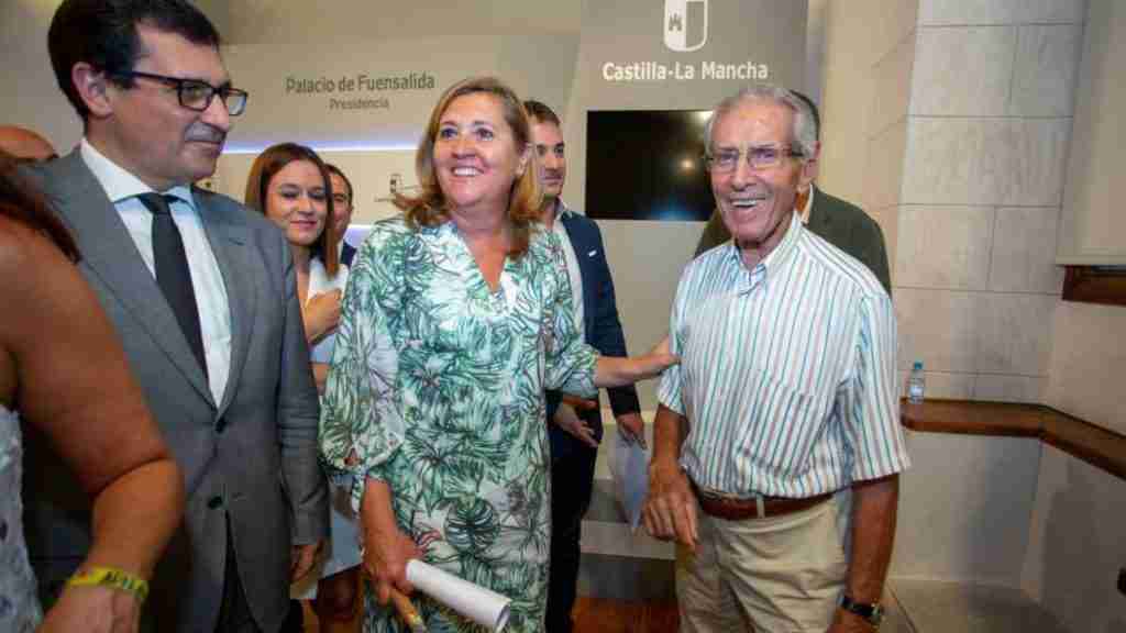El Gobierno regional destacó que la Vuelta Ciclista a España se convirtió en instrumento fundamental para promover el turismo en Castilla-La Mancha 2