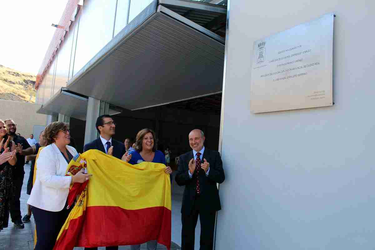 El nuevo pabellón multifuncional de Piedrabuena habilita un nuevo espacio deportivo y participativo para los vecinos 2