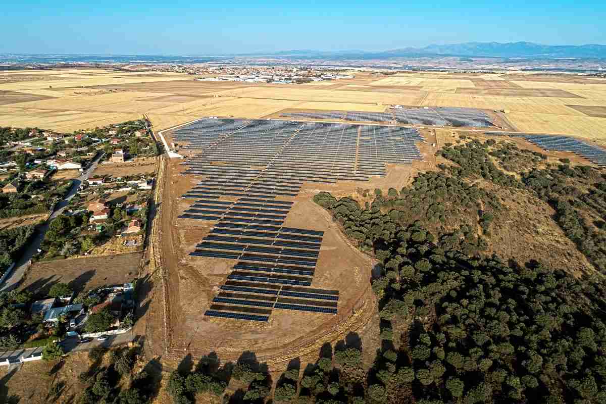 ALTEN Energías Renovables y Grupo Ortiz inauguran una nueva planta solar fotovoltaica en El Casar 1