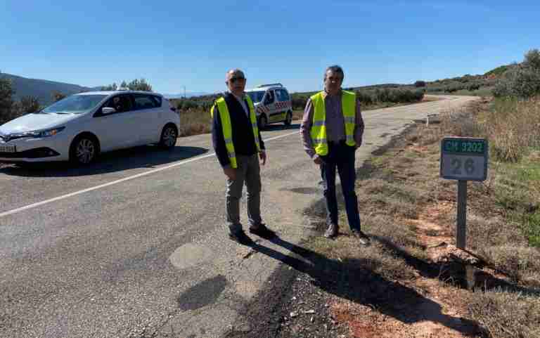 Acondicionamiento de la carretera de la CM-3202 entre Albaladejo y Villanueva de la Fuente