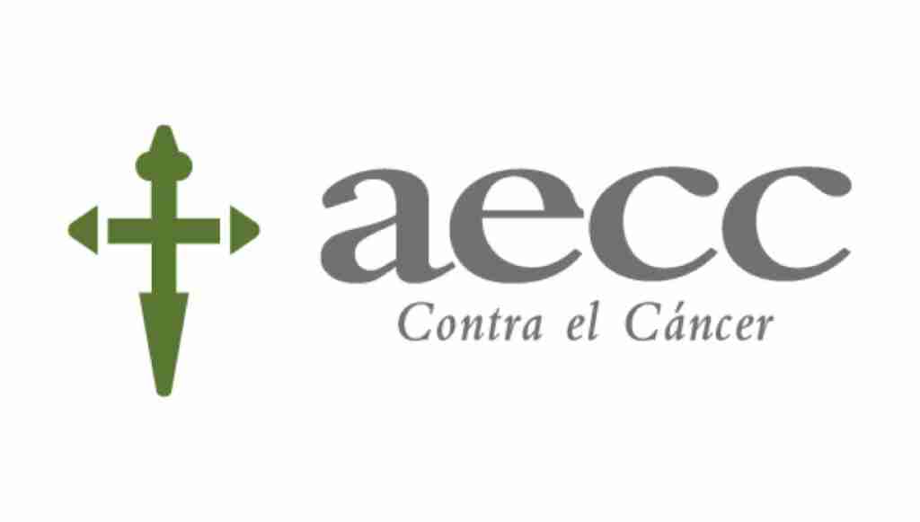 aecc ayuda a pacientes y familiares en redes sociales