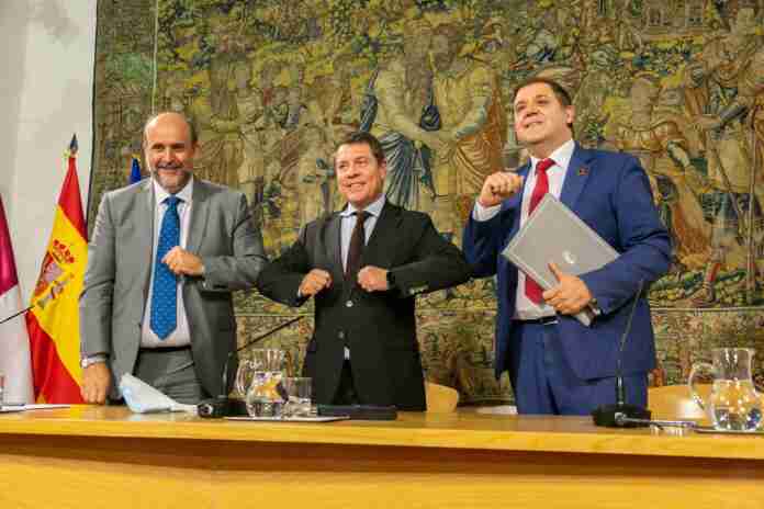 Firma de convenio de colaboración con Correos