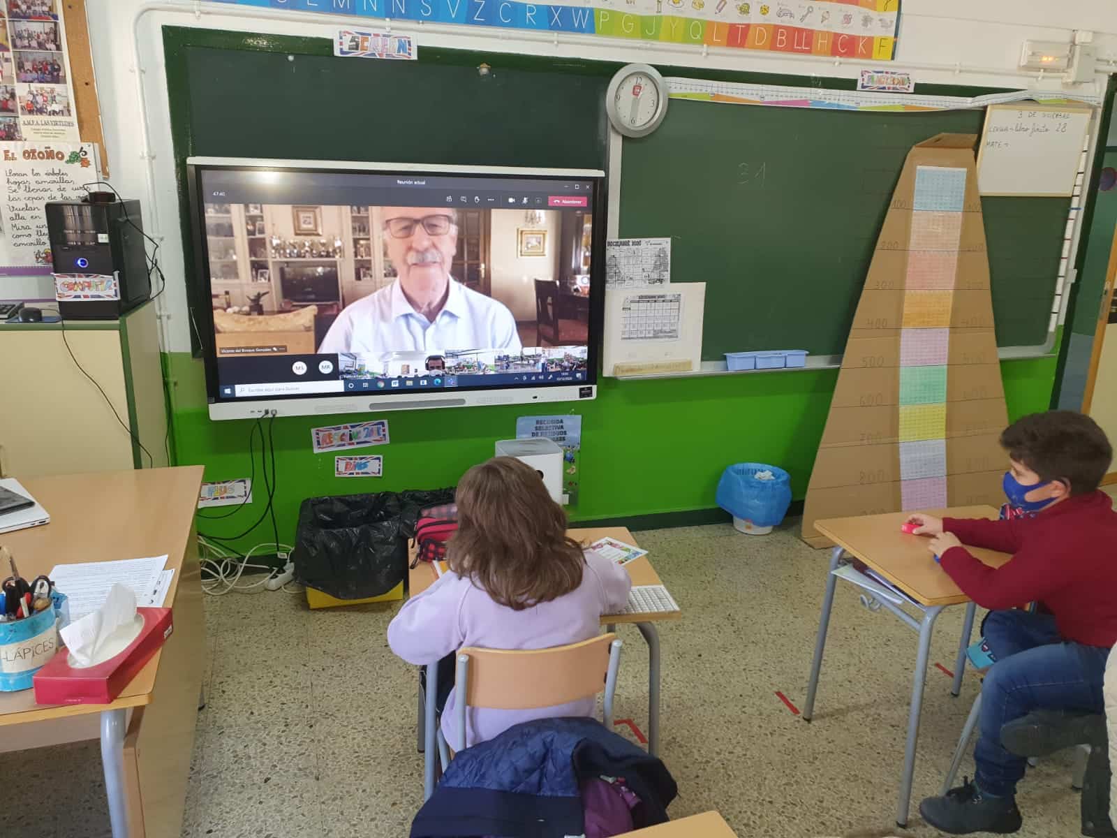 Vicente del Bosque colabora con el CEIP Cervantes de Santa Cruz de Mudela en el día de la discapacidad 1