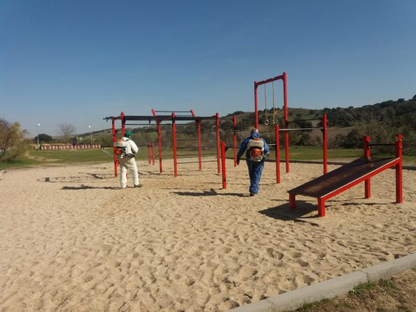 Limpieza áreas infantiles y street workout (5)