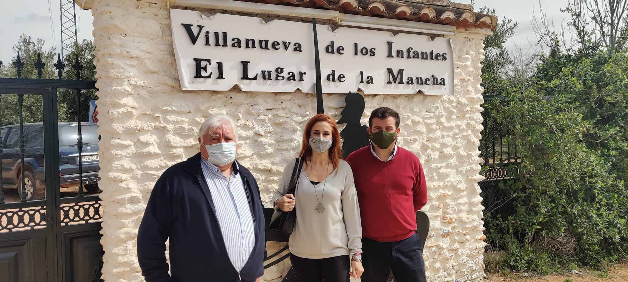 Ricardo Chamorro, diputado de VOX, visita la comarca de Montiel 2
