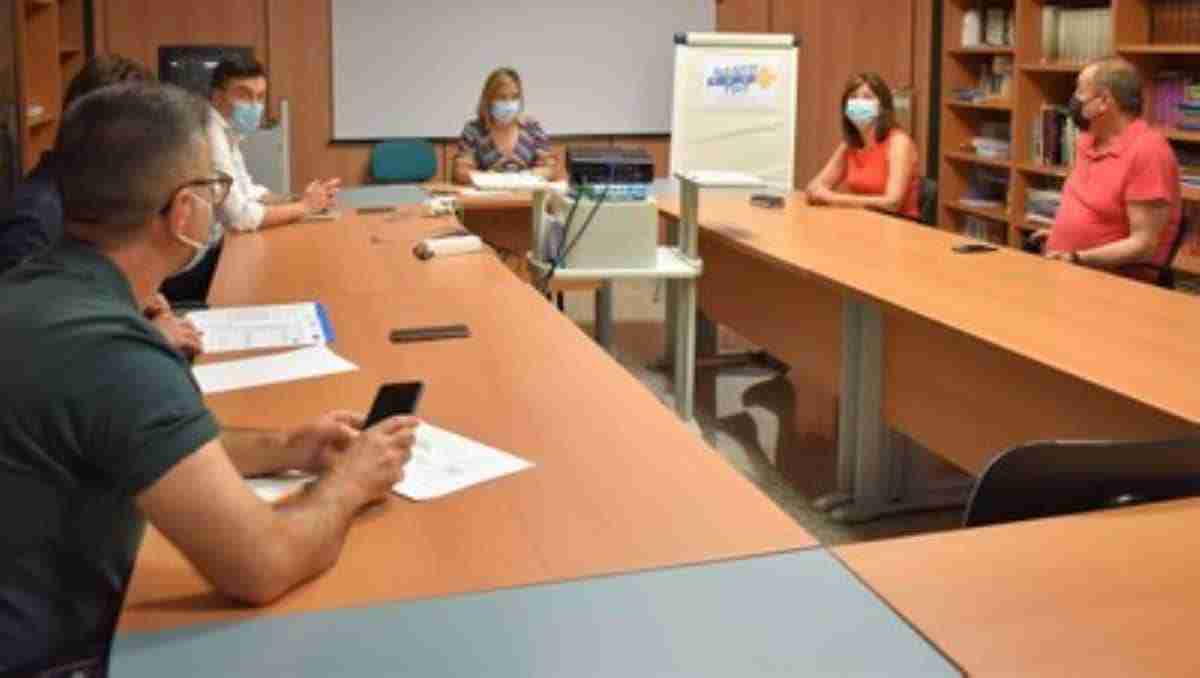 becas albacete plus practicas