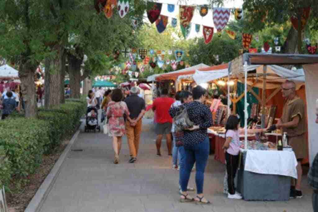 mercadillo medieval en manzanares