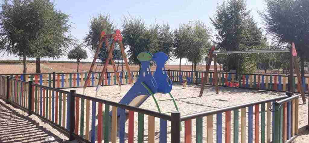 El Ayuntamiento de Torralba de Calatrava realizó acondicionamientos en varios parques infantiles locales 6