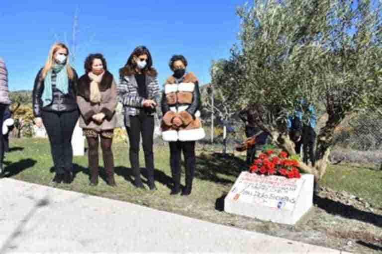 acto homenaje fallecidos covid cuenca