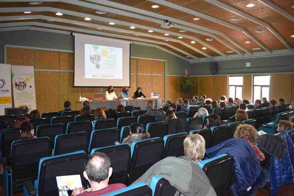 Jornada de coordinación interdisciplinar entre las administraciones profesionales frente a la infancia y a la adolescencia víctimas de violencia de género