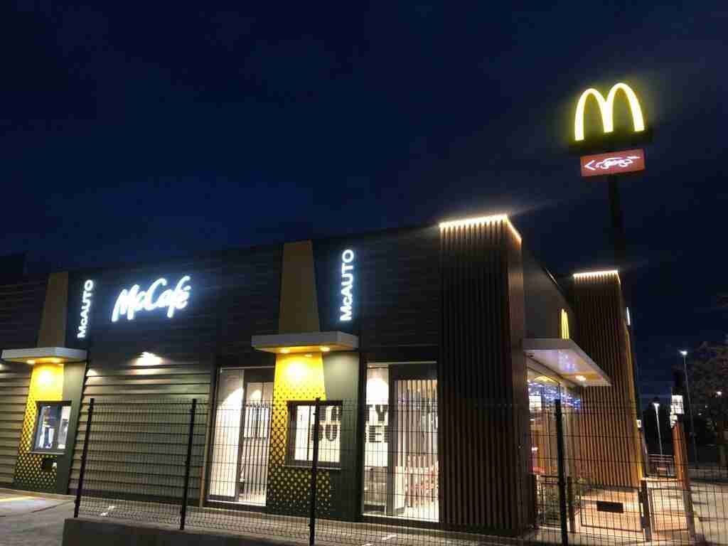 McDonald’s apuesta por Castilla-La Mancha y abre su primer restaurante en Valdepeñas 9