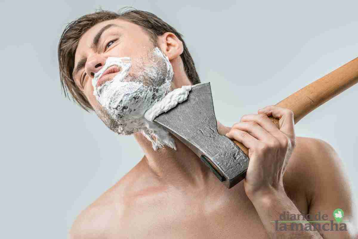 King C. Gillette Recortadora Barba Hombre Inalámbrica + 3 Peines  Online