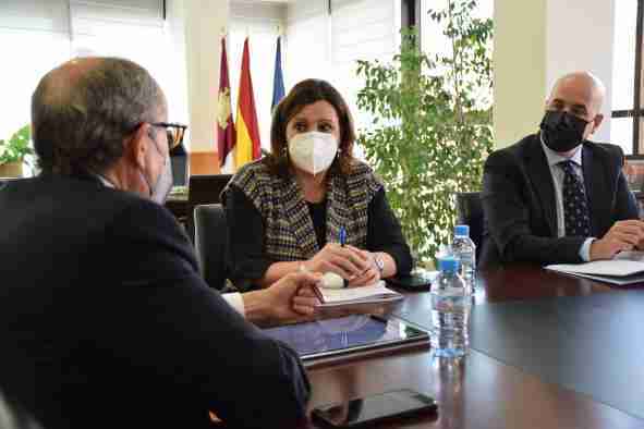 Castilla-La Mancha reafirma su compromiso para continuar trabajando en colaboración con el Consejo Regional de Cámaras 2