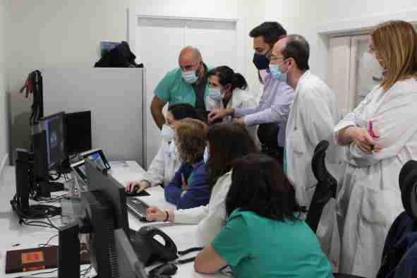 El nuevo acelerador lineal del Servicio de Radioterapia del Complejo Hospitalario Universitario de Albacete inicia su actividad 2