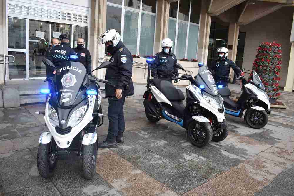 La Policía Local incorpora tres nuevas motocicletas con equipo de grabación de imágenes permanente, geolocalización y cumplimiento de la “Norma euro 5” sobre emisiones de los vehículos a motor 2