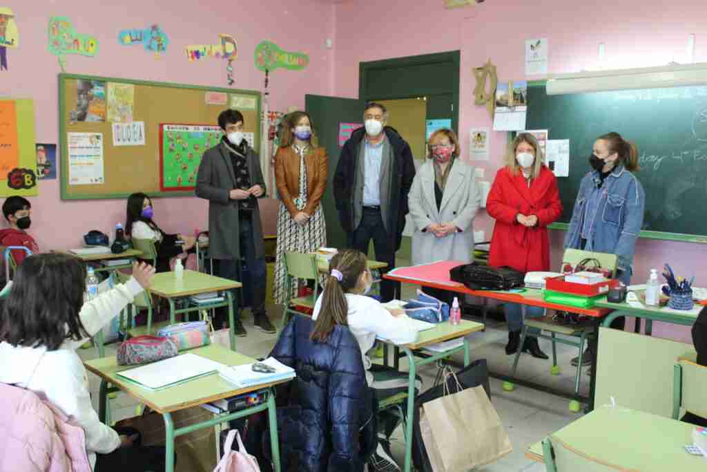 El Gobierno regional destina 1.080.000 euros a las obras de mejora y nuevo equipamiento para centros educativos en Tomelloso 3