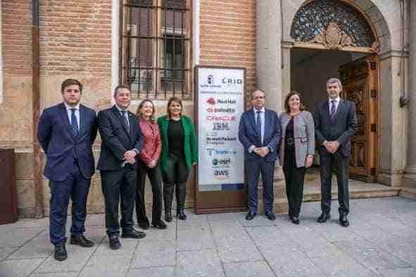 Castilla-La Mancha se suma a la convocatoria de ayudas del Proyecto Estratégico (PERTE) del vehículo eléctrico del Gobierno de España 2