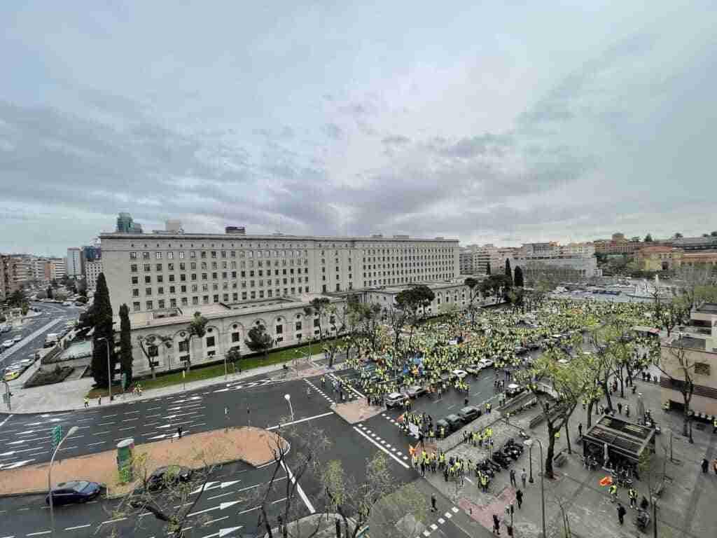 Protesta de Plataforma Nacional por la Defensa del Transporte en Madrid 1