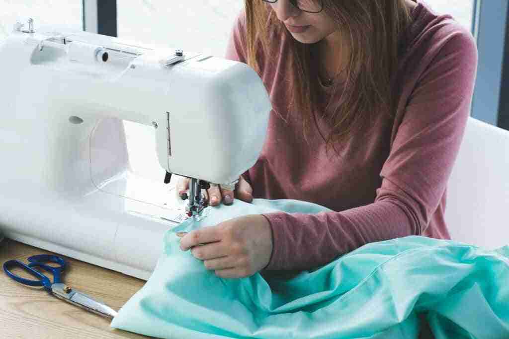 Conviértete en una profesional de la costura con estas máquinas de coser 2