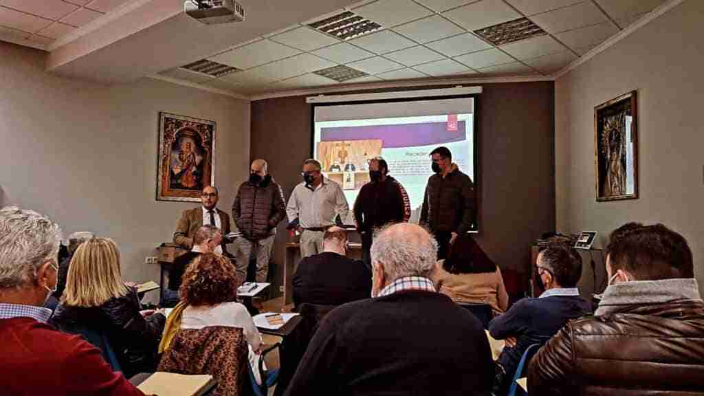 La Semana Santa de Albacete forma a sus cofradías y hermandades en protocolo y organización de actos 2