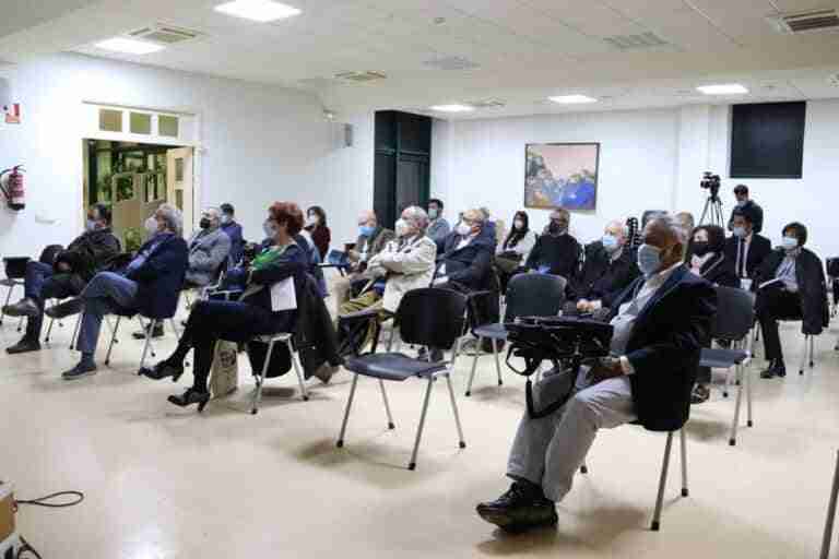 presentacion revista raiz y rama en manzanares