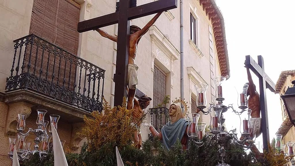 La Procesión de la Campaná despierta en la madrugada al pueblo de Quintanar 23