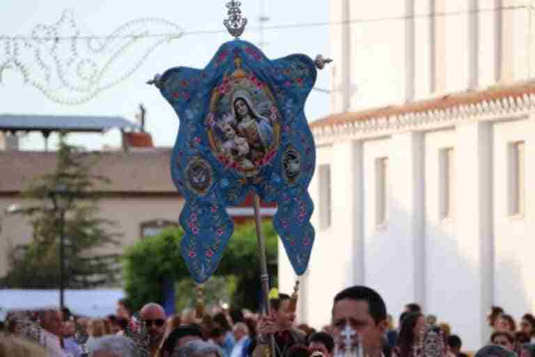 procesión divina pastora manzanares, trafico