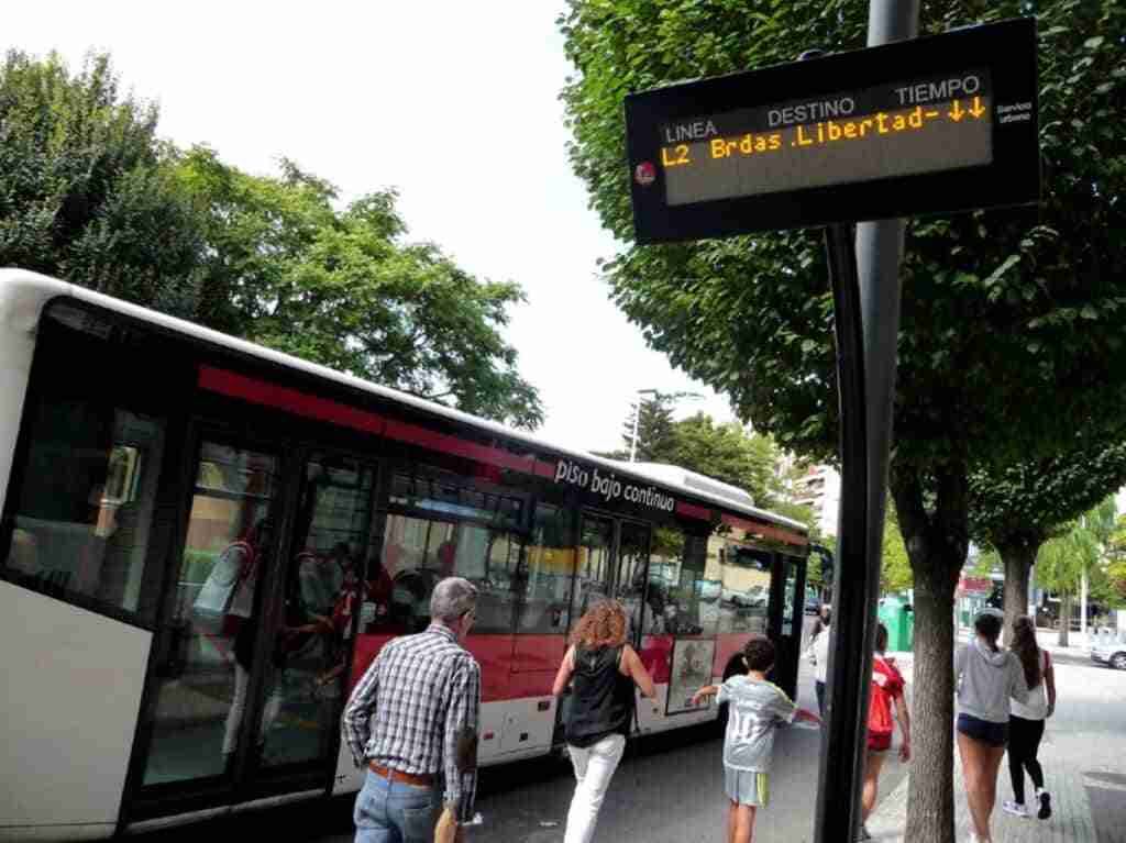 servicio especial nocturno bus urbano feria de mayo