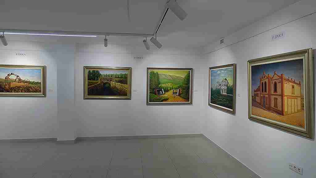 El pintor Enrique Pedrero expone parte de su obra en el Centro Cultural El Recreo de Quintanar 2