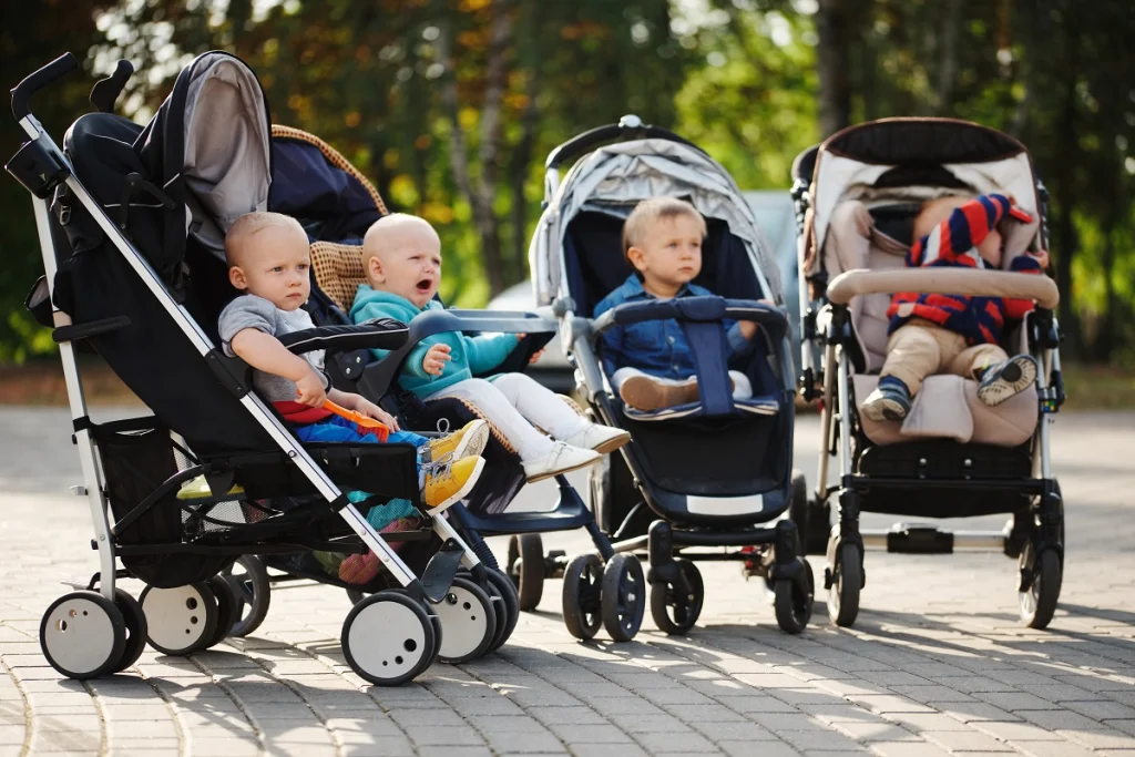 8 sillas de paseo ligeras para llevar a tu bebé cómodo y seguro 9