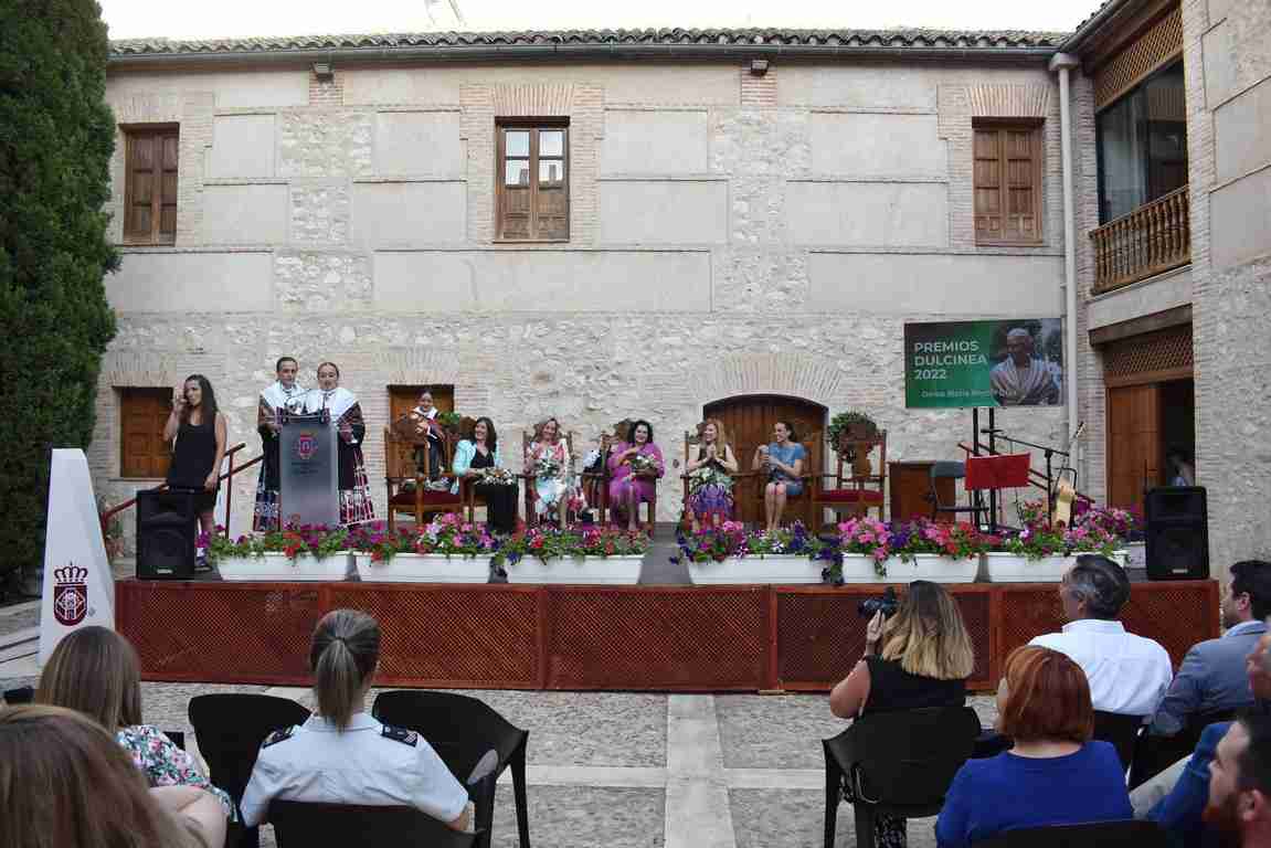   Premios Dulcinea