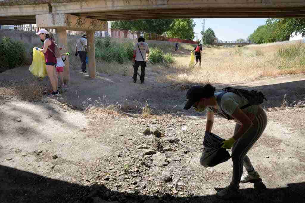 Argamasilla de Alba contra la ‘basuraleza’ 3