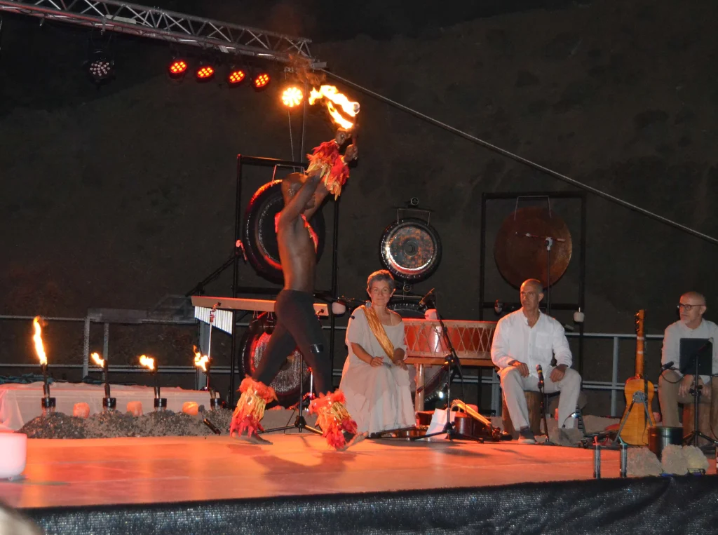 El concierto fusión “Magma” se hizo agua, fuego, tierra y aire en la mágica noche de San Juan, en el Volcán Cerro Gordo del Campo de Calatrava 3