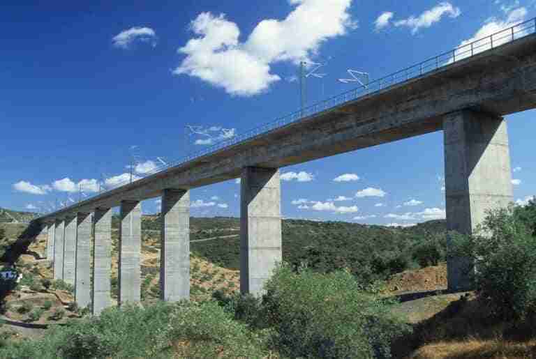 Adif abordará en agosto la renovación integral entre Yeles y Guadalmez en la LAV Madrid-Sevilla