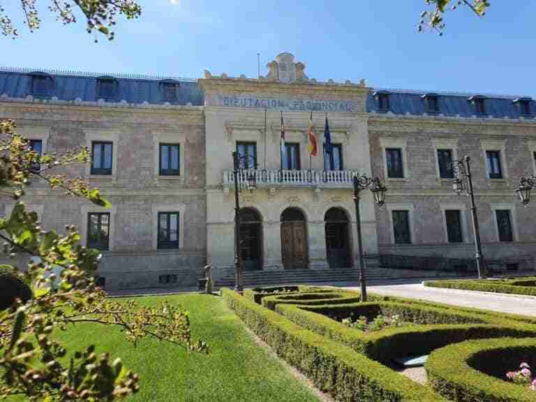 Comisión Provincial aprueba el texto definitivo para ejecutar obras en suelos ferroviarios dentro del Proyecto X Cuenca