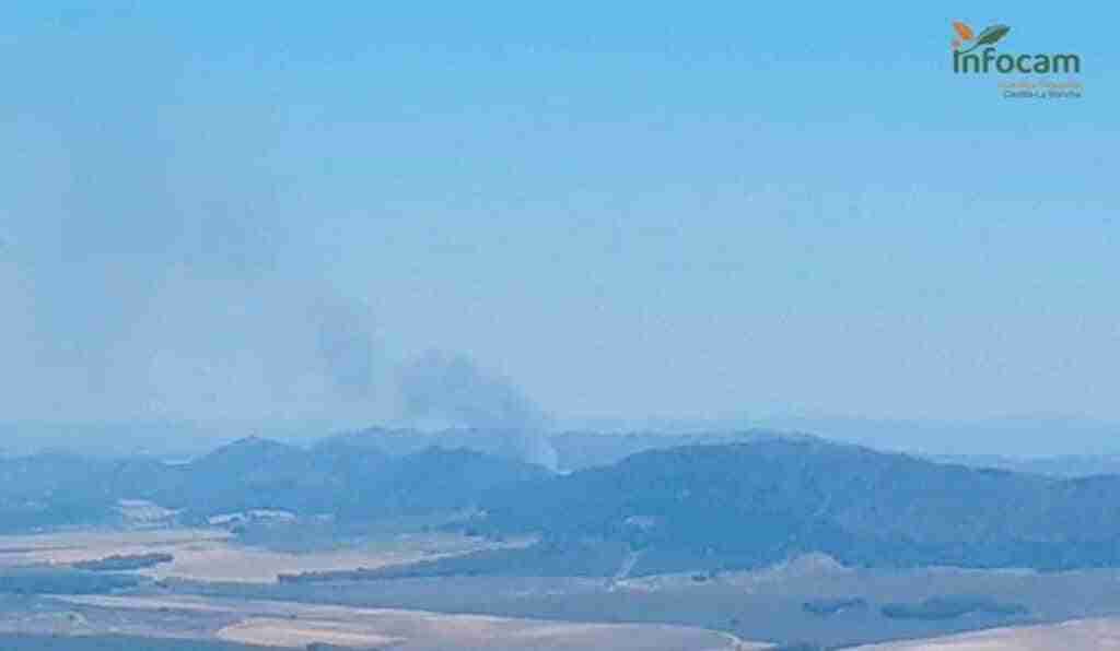 Dan por extinguido el incendio de Tobarra (Albacete)