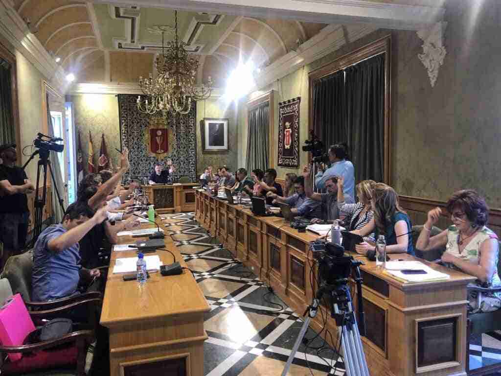 El pleno al completo respalda la candidatura de Cuenca para ser Capital Española de la Gastronomía en 2023