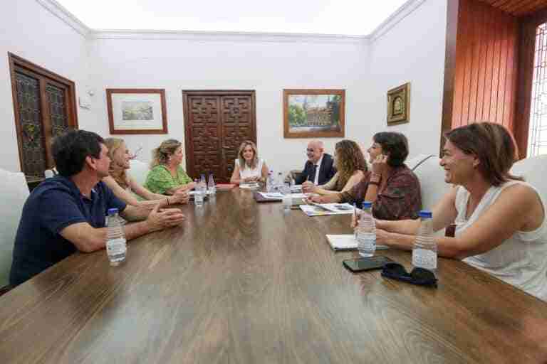 FEMP y Asociación de Arboricultura asesorarán a municipios de España sobre plantación, gestión y poda de árboles