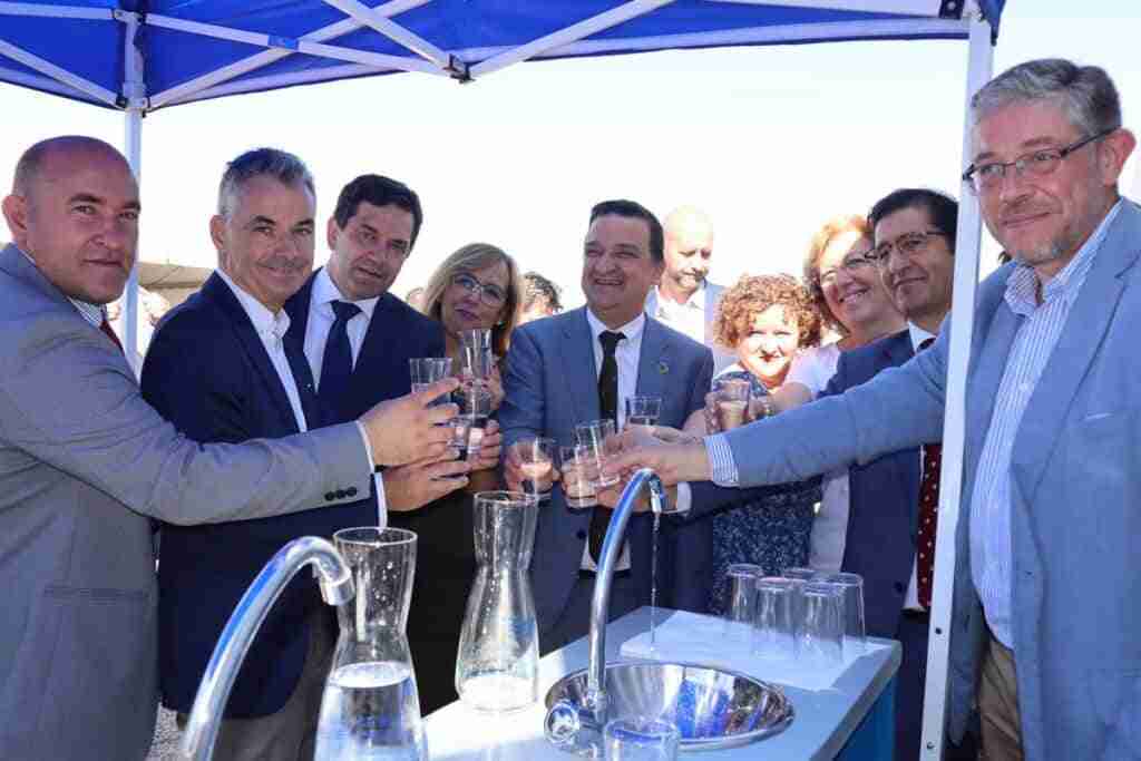 Habitantes de Consorcio de Vega del Jabalón ya disponen de agua de calidad tras obras en la planta de ósmosis de Bolaños