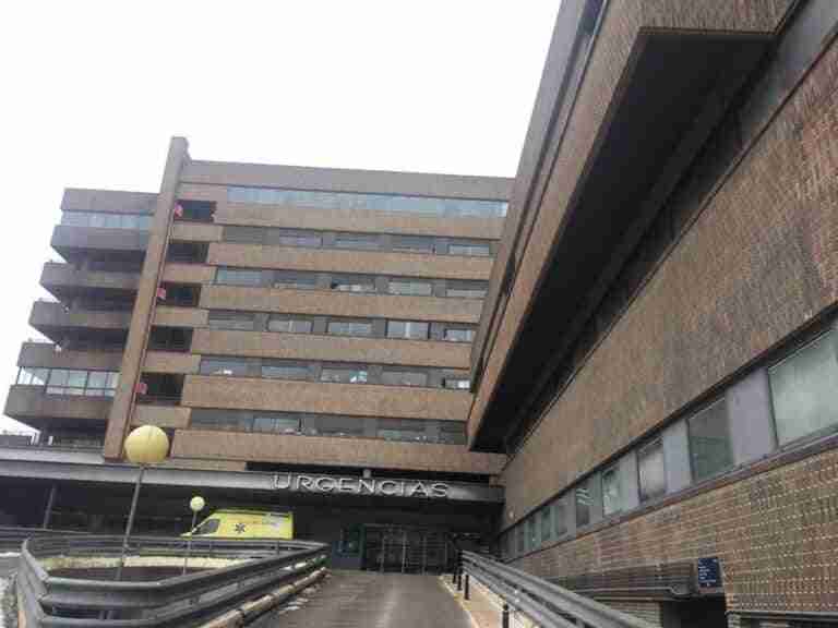 Herida una niña de 12 años tras la colisión entre un turismo y una motocicleta en Albacete capital