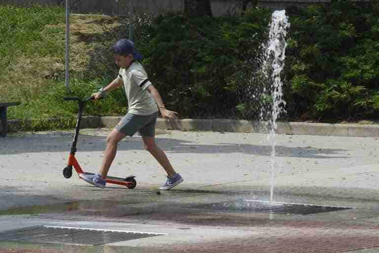 La ola de calor seguirá azotando con temperaturas extremas a toda España sin dar tregua ni de noche hasta el lunes